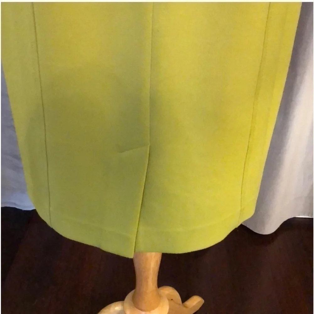 Semantiks skirt olive/ green size 12P (EUC) minimalist midi